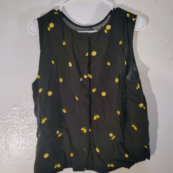 Black Sleeveless Top with Yellow on it.  Festive, fun, perfect fit, Rayon, comfy - Picture 1 of 7